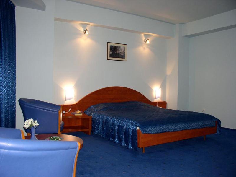 Rex Hotel Tulcsa Kültér fotó